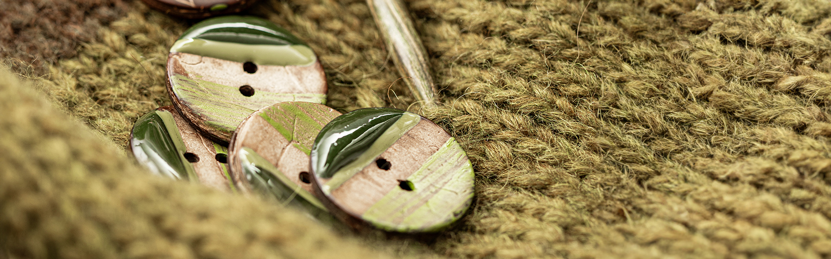 INNOVATIVE, ERGONOMIC - HIGHEST QUALITY Lana Grossa Needles | CIRCULAR KNITTING NEEDLES | Design-wood Natural
